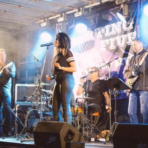 42158426_2133866760185603_3049208093310189568_n