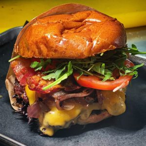 bigfoodtruck-burger