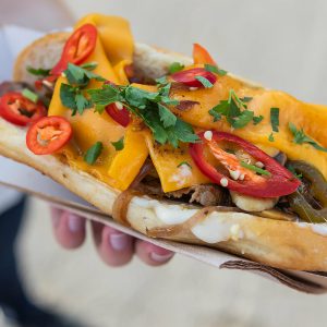 Zahlreiche Besucher beim 3. Streetfood Festival in Marktheidenfeld am Samstag (14.09.19).